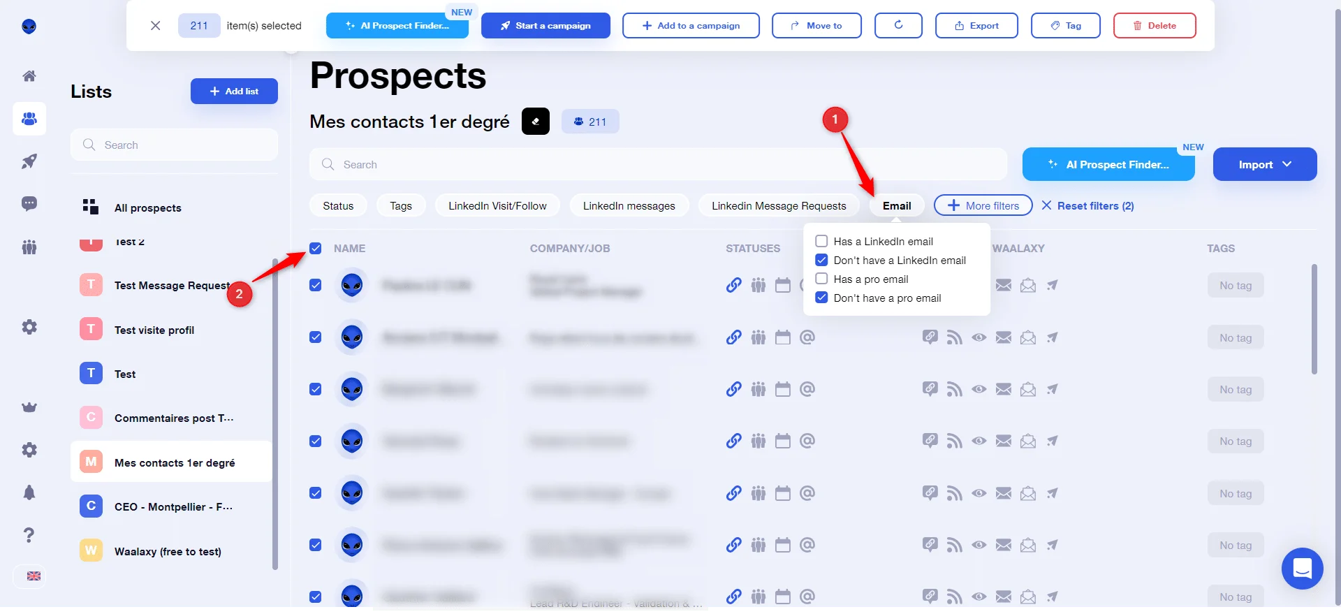 Interface de gestion de contacts professionnels avec options de suivi et messagerie