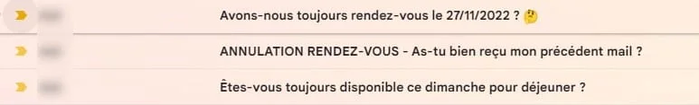 Capture d'écran de trois messages de suivi en français pour relancer un prospect lors d'une prospection LinkedIn