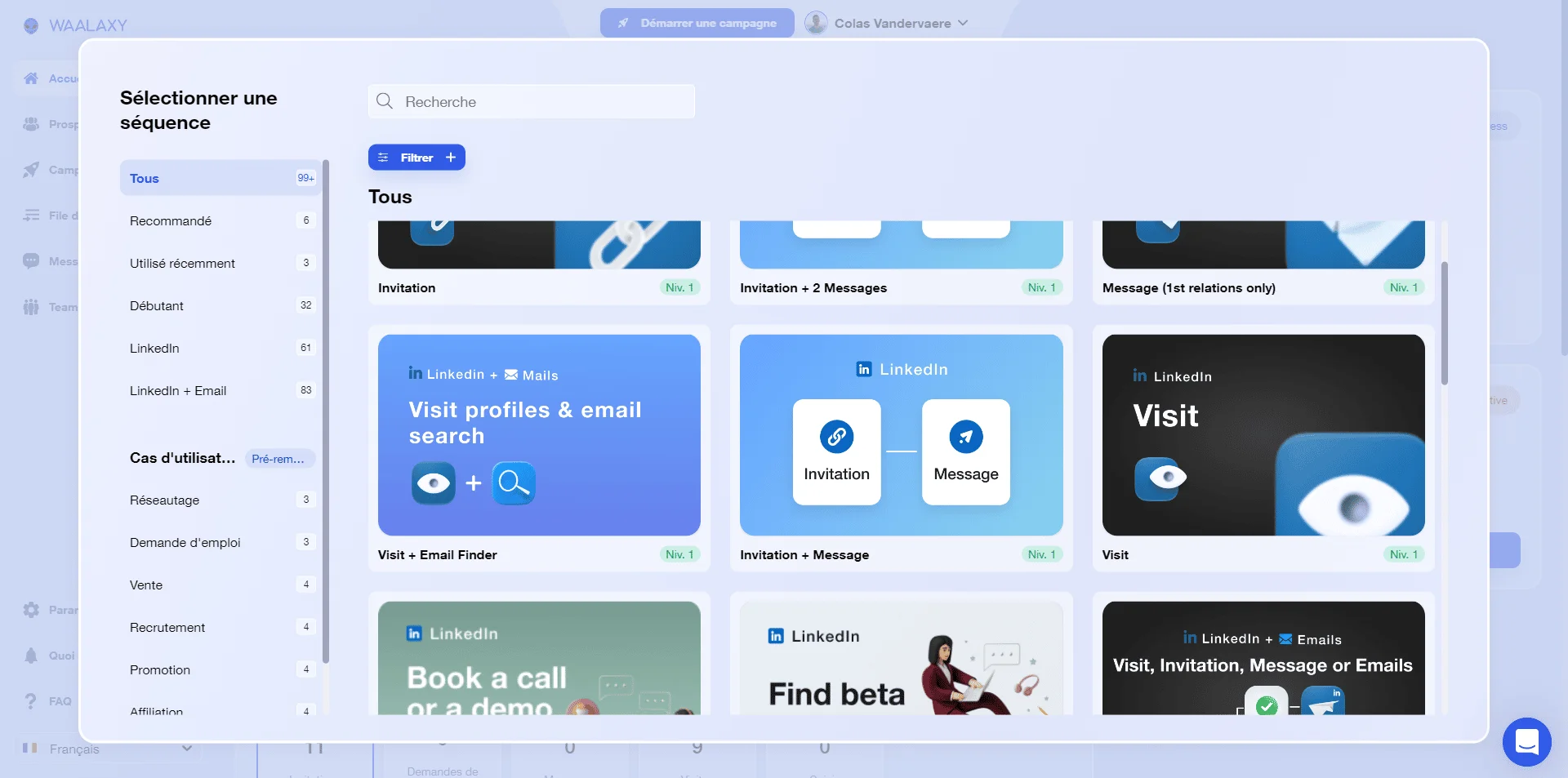 Interface Wallaxy pour envoyer des séquences marketing avec options Invitation, Message et Visit.