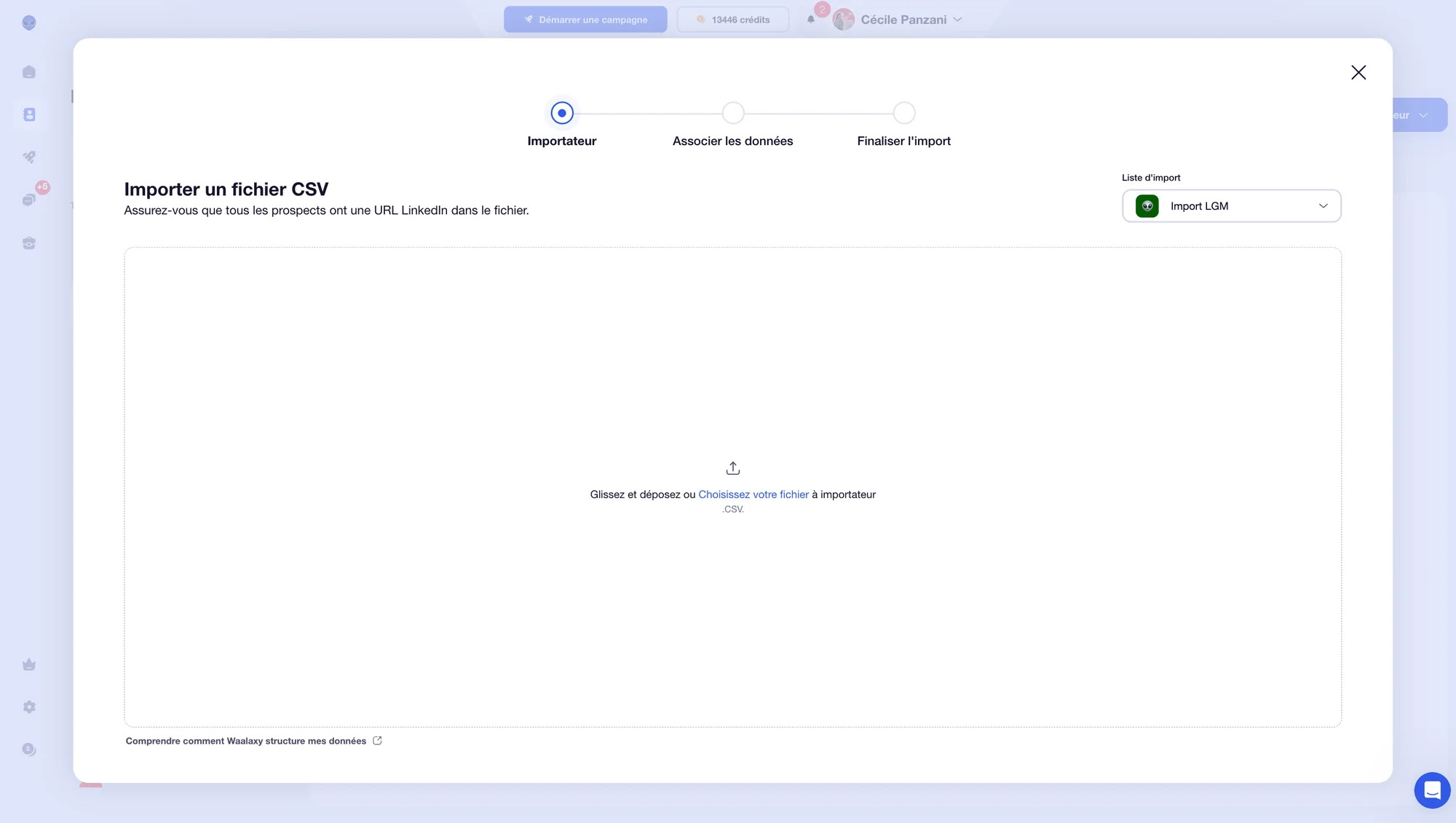 importer un format csv dans waalaxy