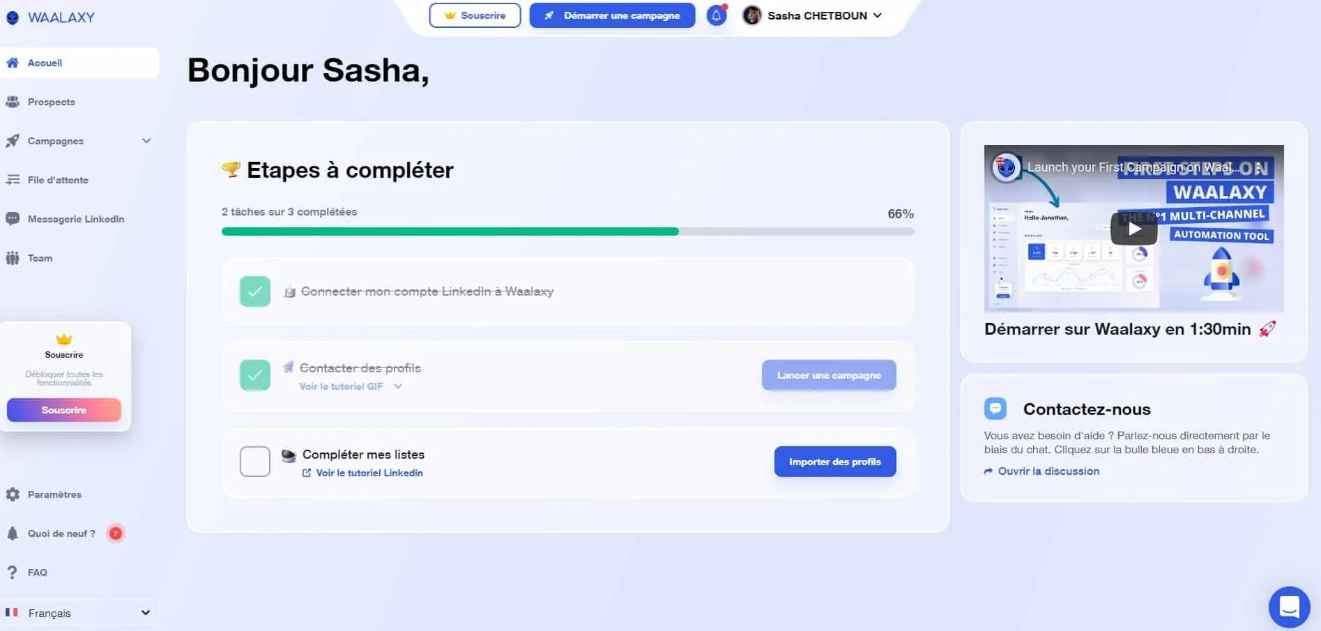 Interface de connexion LinkedIn Waaalaxy avec étapes d'importation de profils